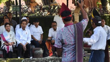 Pemerintah Bakal Perbaiki Rumah Adat Batak Samosir