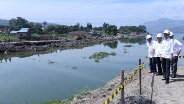 Presiden Jokowi Tinjau Rencana Pembangunan Jembatan Tano Ponggol di Samosir