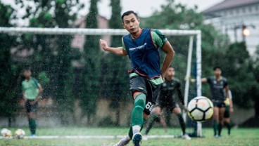 Jadwal Liga 1 Persebaya vs Persipura, Hansamu Paham Karakter Jacksen