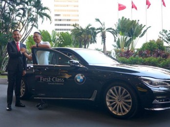 Sedan Mewah BMW untuk Penumpang Garuda Indonesia