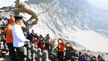 Status Jadi Waspada, Tangkuban Parahu Harus Kembali Ditutup?