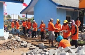 Program Padat Karya Kemenhub, 75 Orang Benahi Menara Suar di Banyuwangi