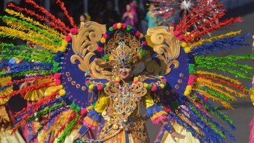 Foto-foto Indahnya Karnaval Kelas Dunia di Jember