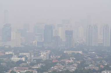 Waduh! Cuaca Jakarta di Minggu Pagi Dinilai Tidak Sehat