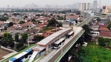 Semua Bus Transjakarta Gratis Sampai Listrik PLN Normal