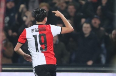 Feyenoord Perpanjang Kontrak Berghuis, Abaikan PSV