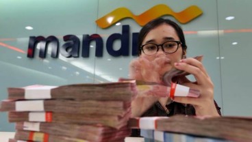 Kurs Jisdor Menguat, Rupiah Berbalik Melemah di Pasar Spot