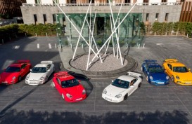 Tak Terasa Sudah 20 Tahun Porsche 911 GT3 ‘Ngebut’ di Jalanan