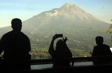Gunung Merapi Kembali Keluarkan Lava, Status Masih Waspada