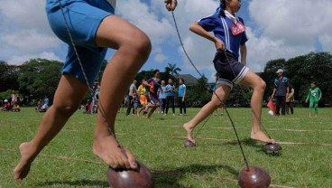 Pemkot Palembang Bangkitkan Permainan Tradisional Peringati HUT RI