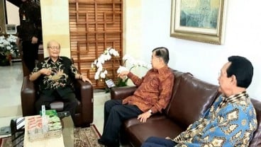 Jusuf Kalla Jenguk Syafii Maarif di Yogyakarta