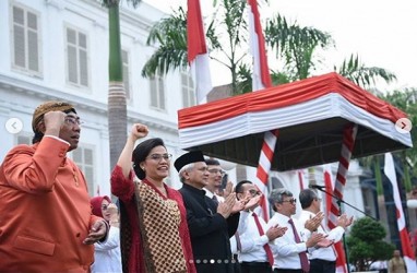 Makna Kebaya Merah Sri Mulyani di HUT Kemerdekaan ke-74 RI