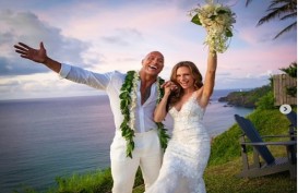 Dwayne Johnson dan Lauren Hashian Resmi Menikah di Hawaii