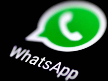 Layanan Pembayaran Digital : WhatsApp Dekati Go-Jek, Dana, dan OVO