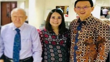 Foto-foto Istri Ahok, Puput Nastiti, Dikabarkan Hamil 4 Bulan