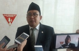 Soal Pin Emas DPRD DKI, Fadli Zon : Bicarakan Itu Pindah Ibu Kota