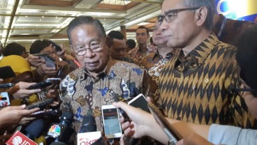 Menko Darmin : Bank Kita Marginnya Agak Besar