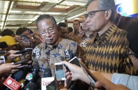 Suku Bunga Acuan Turun, OJK : Pertumbuhan Kredit Bank Diproyeksi 12 persen