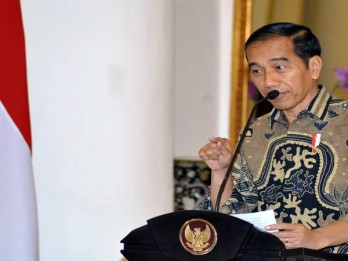 Jelang Pengumuman Ibu Kota, Gubernur Kaltim Isran Noor Terlihat di Istana