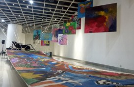 Ratusan Lukisan Kontemporer Karya Disabilitas Warnai Outsider Artpreneur 