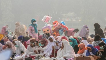 KABUT ASAP : Pekanbaru Bagikan 134.000 Masker