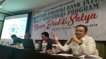 Gubernur Khofifah Minta Bank Jatim Pacu Kredit UMKM