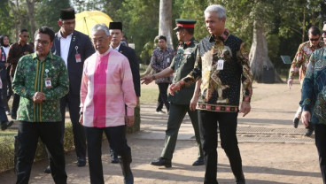 Ganjar Dampingi Raja Malaysia Piknik di Borobudur
