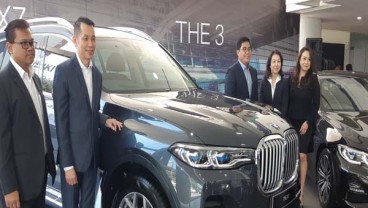 BMW Luncurkan Dua Produk Baru di Surabaya