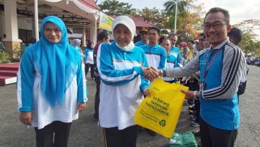 Alfamart Dukung Pengurangan Sampah Plastik di Barito Kuala