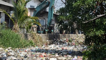 Sampah di Kali Bahagia Sudah Diangkat