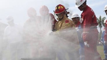 Bus Bandara Ngurah Rai Terbakar Saat Parkir