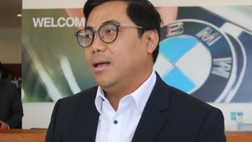 BMW Jajal Mobil Listrik Pertama di Bali
