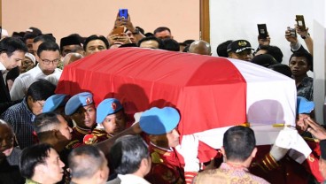 B.J. Habibie Wafat, Tenda 96 Meter Didirikan di Patra Kuningan   