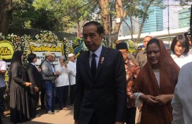 Presiden Jokowi Melayat B.J. Habibie di Rumah Duka