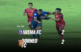 Arema FC vs Borneo FC 2-2, Peringkat 4 Milik PSS Sleman. Ini Videonya