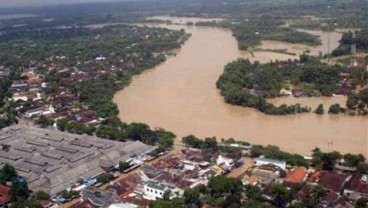 Ganjar Ajak Khofifah Atasi Pencemaran Sungai Bengawan Solo