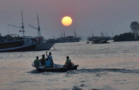 32 Orang Selamat Saat Kapal Cepat di Maluku Terbalik