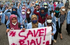 Jokowi Terbang ke Riau Bahas Karhutla