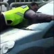 Aksi Heroik Bripka Eka ‘Nemplok’ di Kap Mobil Pelanggar Parkir