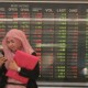 Berbanding Terbalik dengan IHSG, Kelompok Saham-saham Syariah Melemah