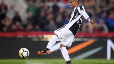 Liga Champions : Juventus Tak Bawa Douglas Costa ke Madrid