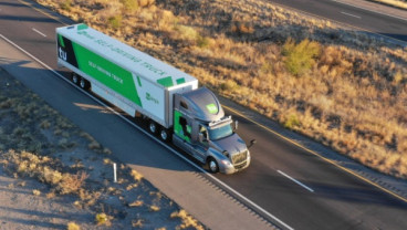 Digelontor US$120 Juta, TuSimple Kebut Produksi Truk Long Haul Swakemudi