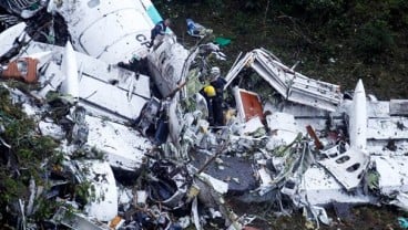 Serpihan Diduga Bagian Pesawat Twin Otter Jatuh Ditemukan