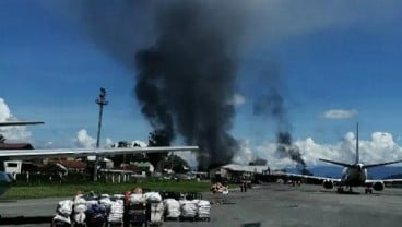 Wamena Rusuh, Pendemo Rusak dan Bakar Bangunan