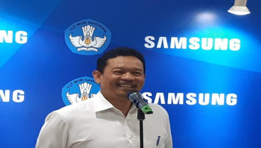 Digitalisasi Sekolah Bukan untuk Gantikan Guru