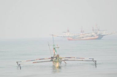 Kabut Asap Sumatra & Kalimantan Kian Pekat, Ini Instruksi untuk Nakhoda Kapal