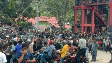 Tiga Mahasiswa Tewas Akibat Peluru Saat Unjuk Rasa di Uncen