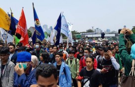 Ribuan Mahasiswa Mulai Bergerak ke Gedung DPR
