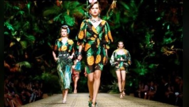 Dolce & Gabbana Sajikan Nuansa Hutan di Milan Fashion Week