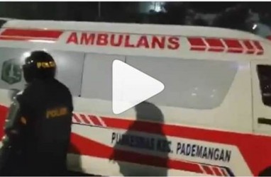 Polisi Amankan Lima Ambulans Bawa Batu, Anies Sebut Ada Petugas Medis Pemprov Alami Luka